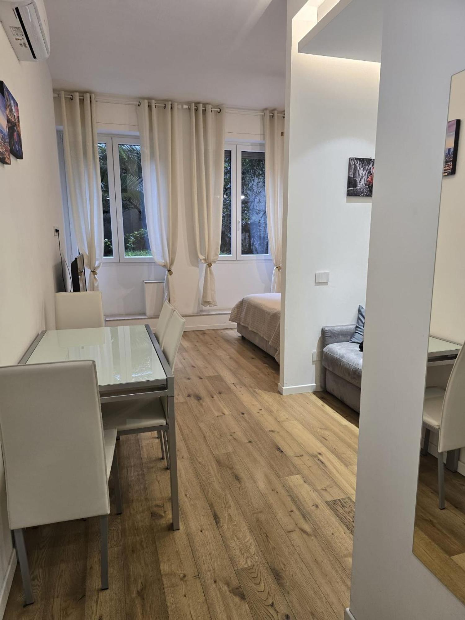 מילאנו Magnoliaapartments - 18B Visconti Duomo מראה חיצוני תמונה